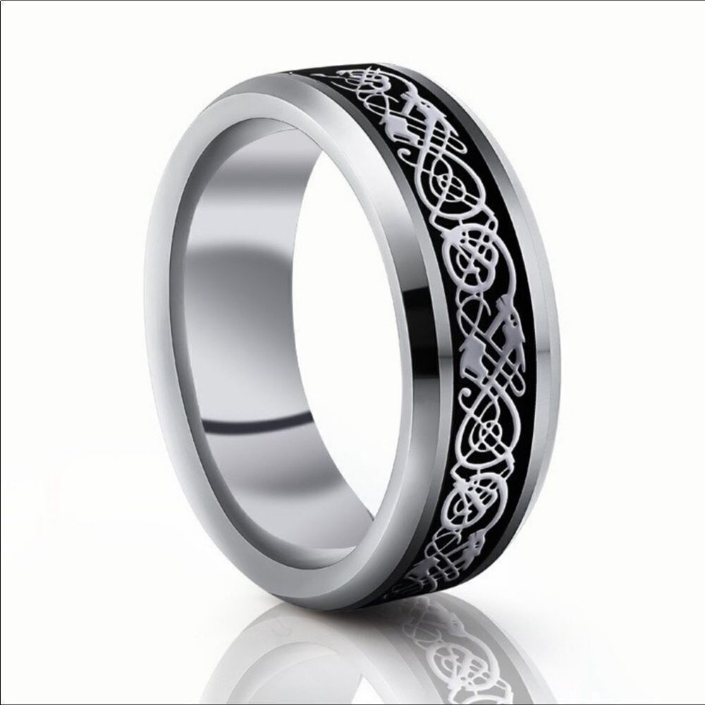 Laser Cut Titanium Ring - Picture 5 of 8